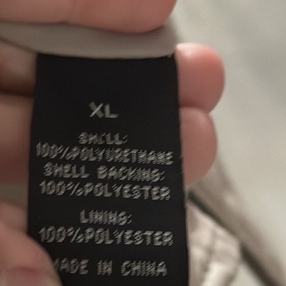 Ladies leather look and feel jacket - Picture 3 of 7